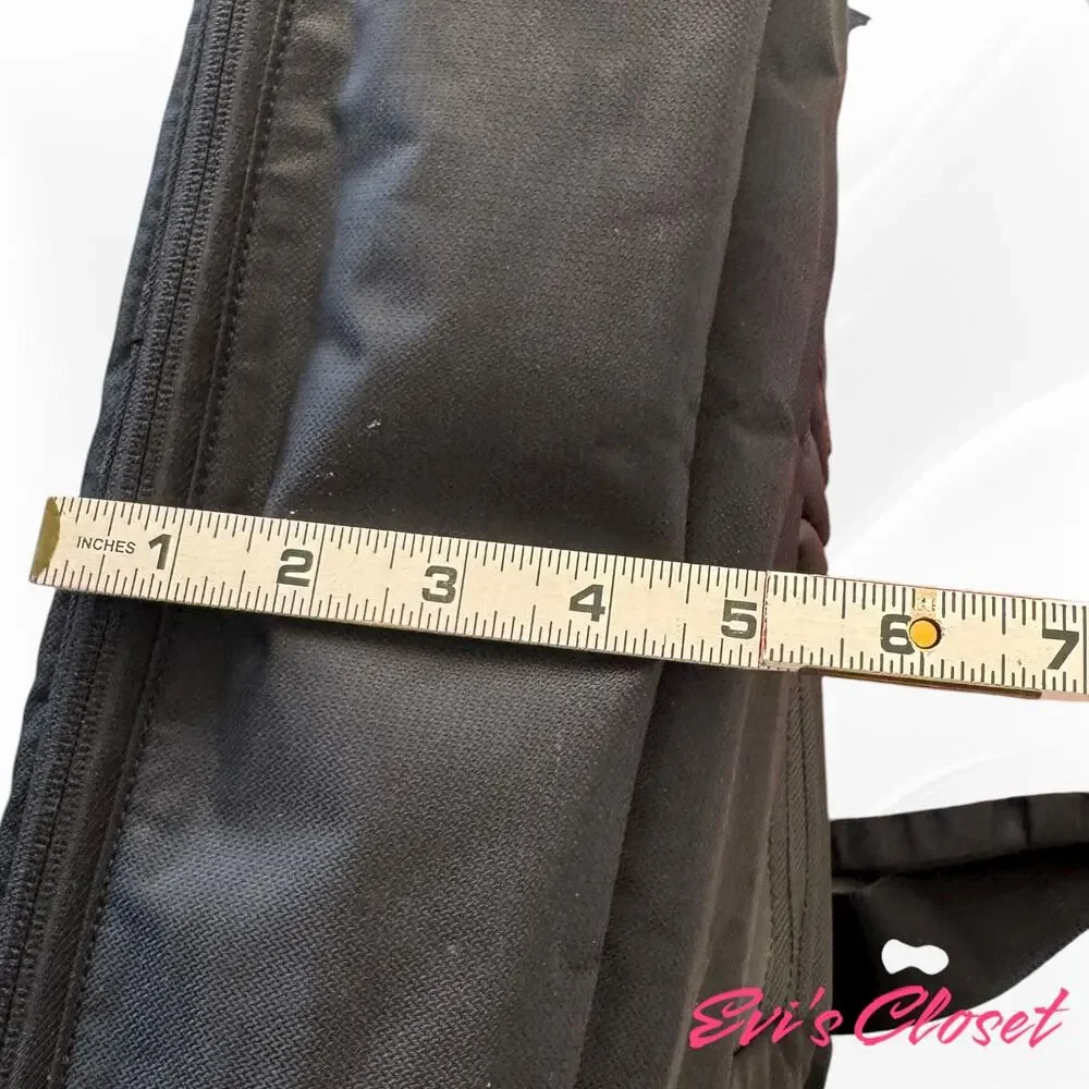 Tumi Init Black Nylon Expandable Messenger Laptop Bag #5112D
